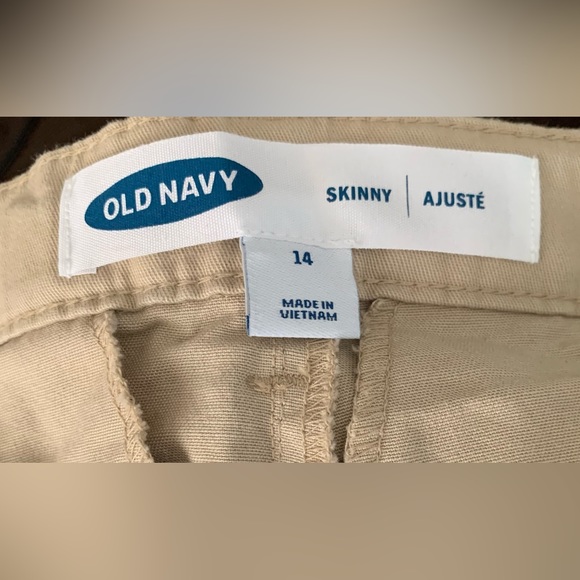 Old Navy Boy’s Skinny Adjustable Uniform Chino Pants, Size 14 - Picture 4 of 7